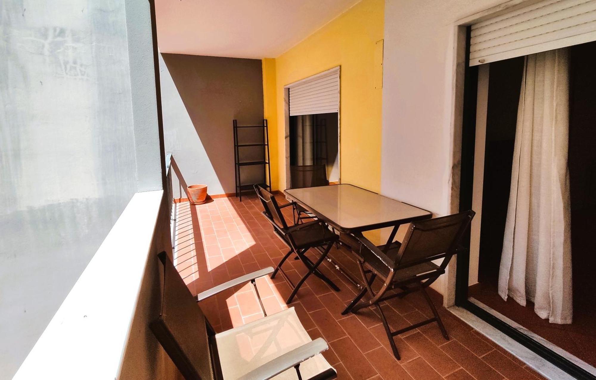 Appartement 1b Terrace B - Casas & Papeis